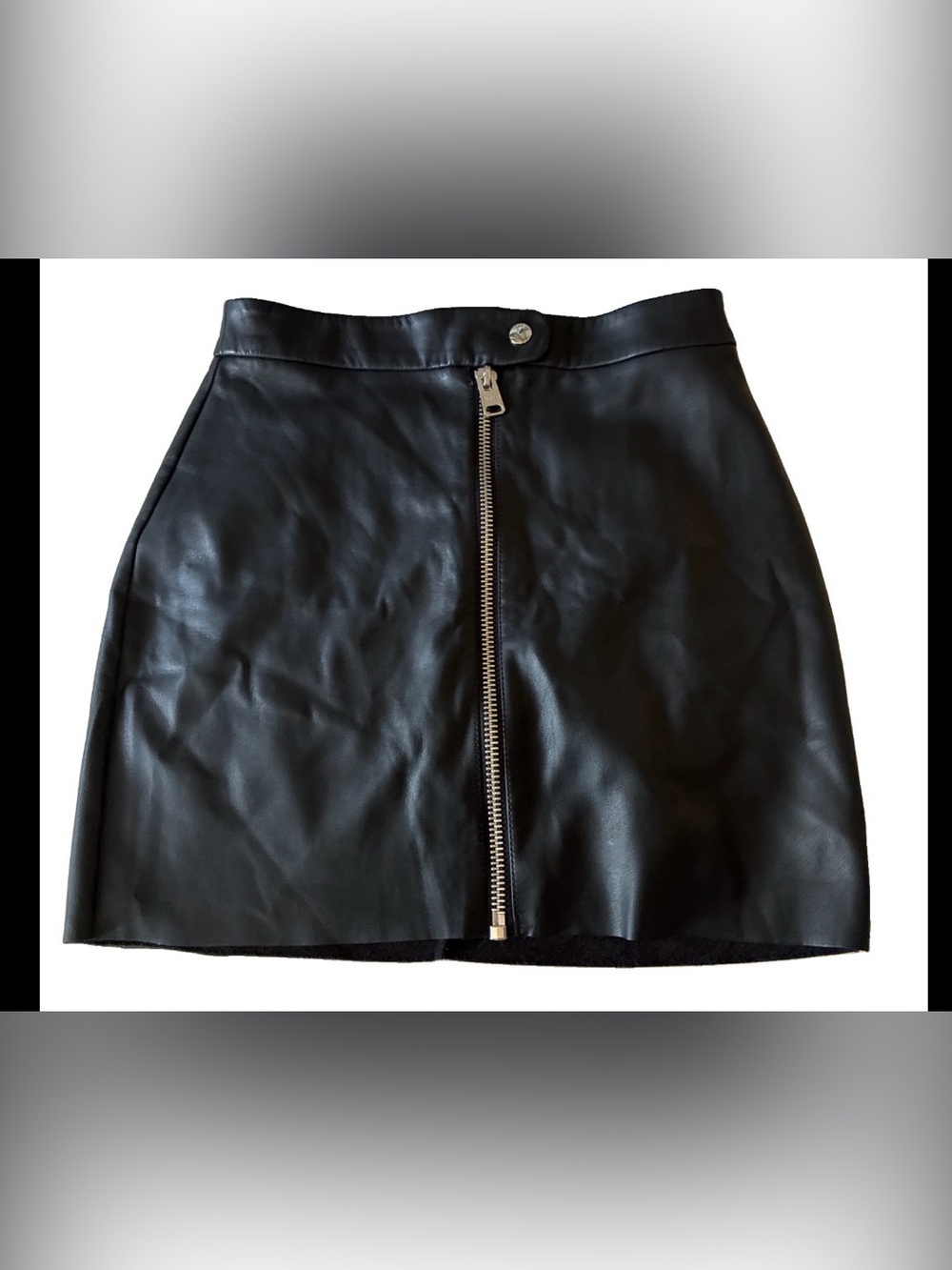 Express-Sz 2 Black Soft Faux Leather Mini Skirt Zip Chic & Sophisticated EUC